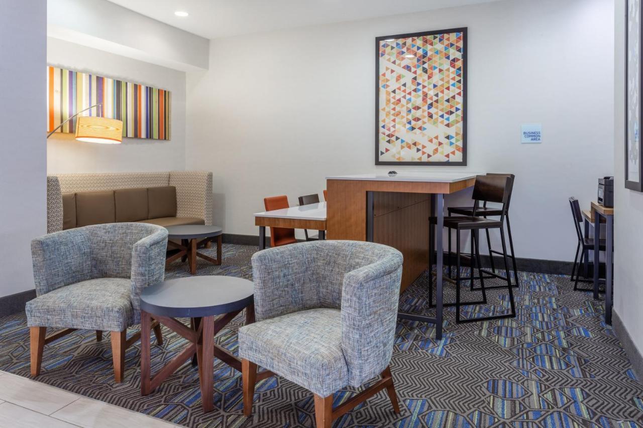 Holiday Inn Express & Suites White Haven - Poconos By Ihg Exterior photo